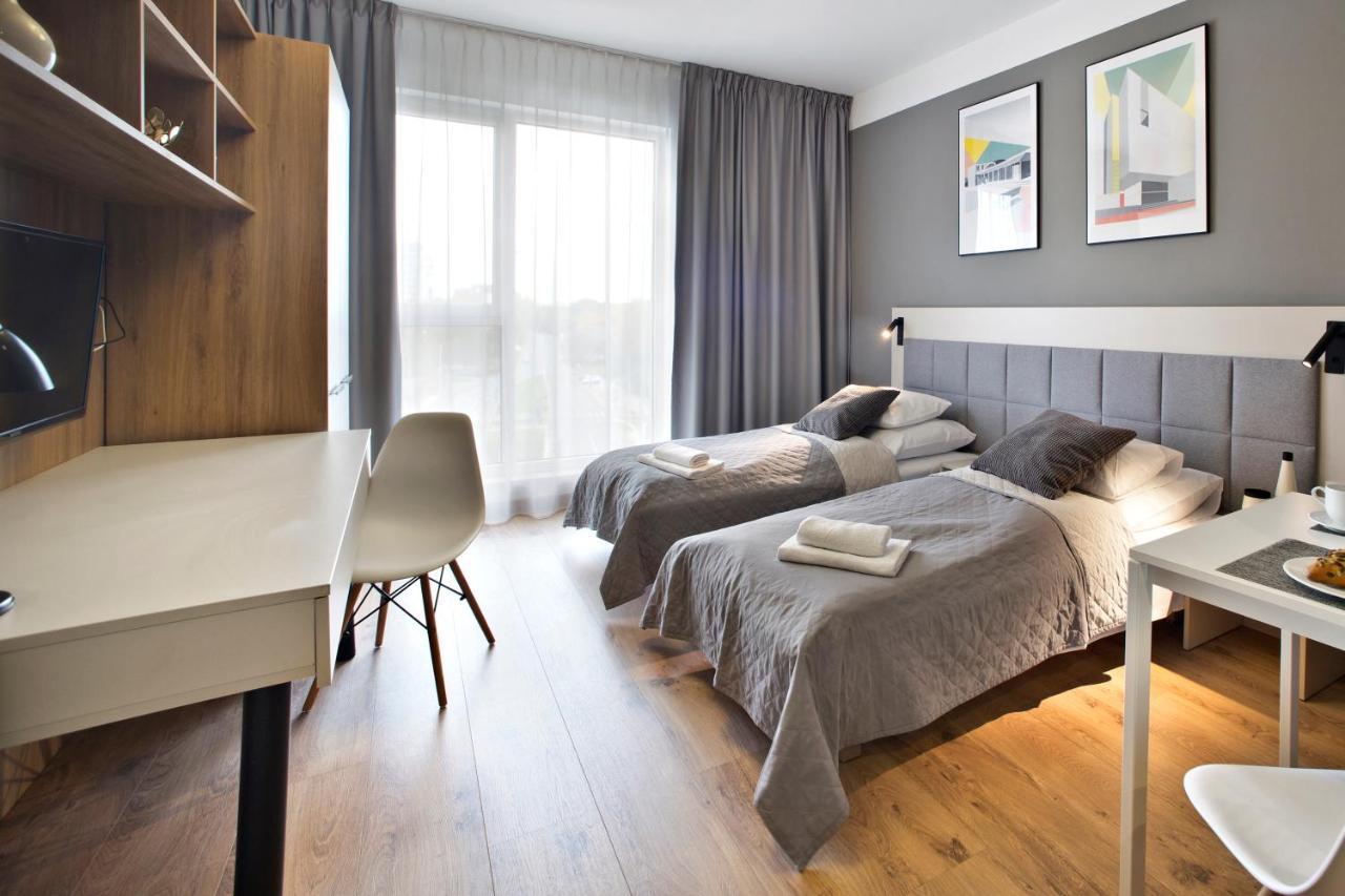 Wolska Residence Serviced Apartments Varsovia Exterior foto